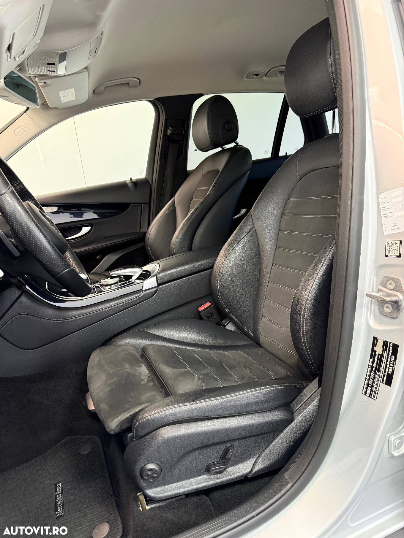 Mercedes-Benz GLC 220 d 4Matic 9G-TRONIC - 29