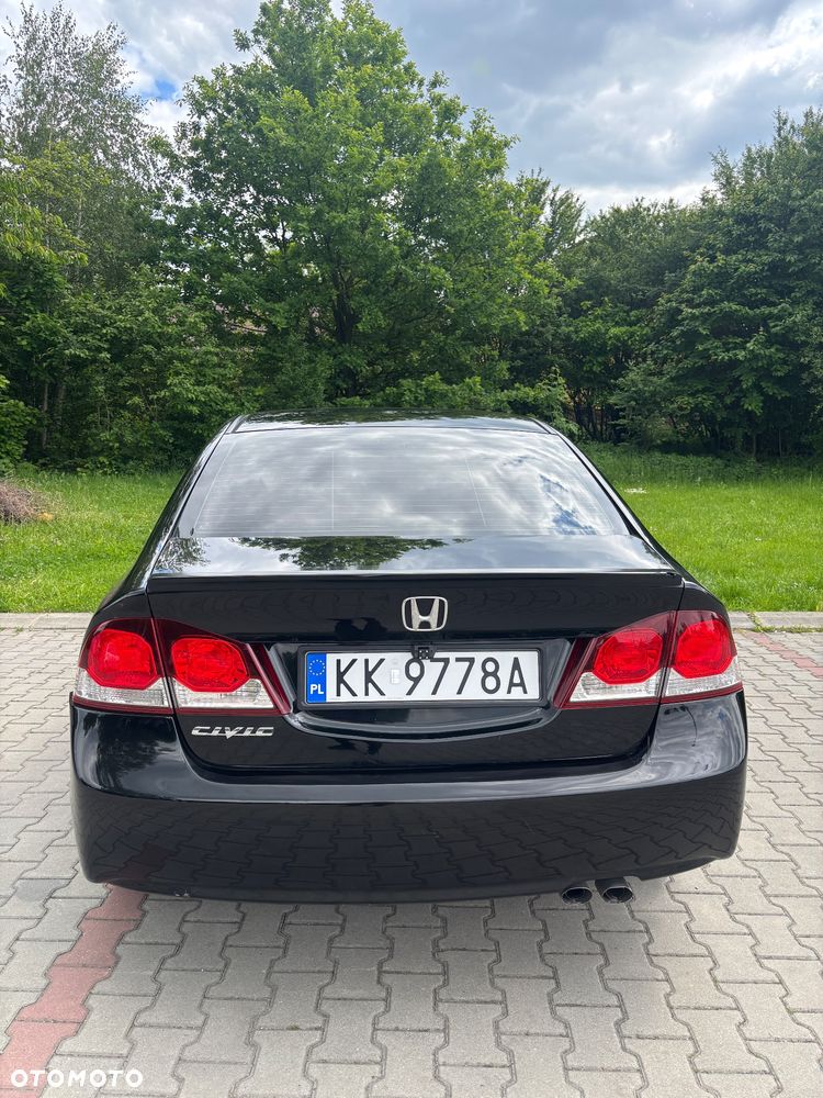 Honda Civic 1.8 Executive - 6