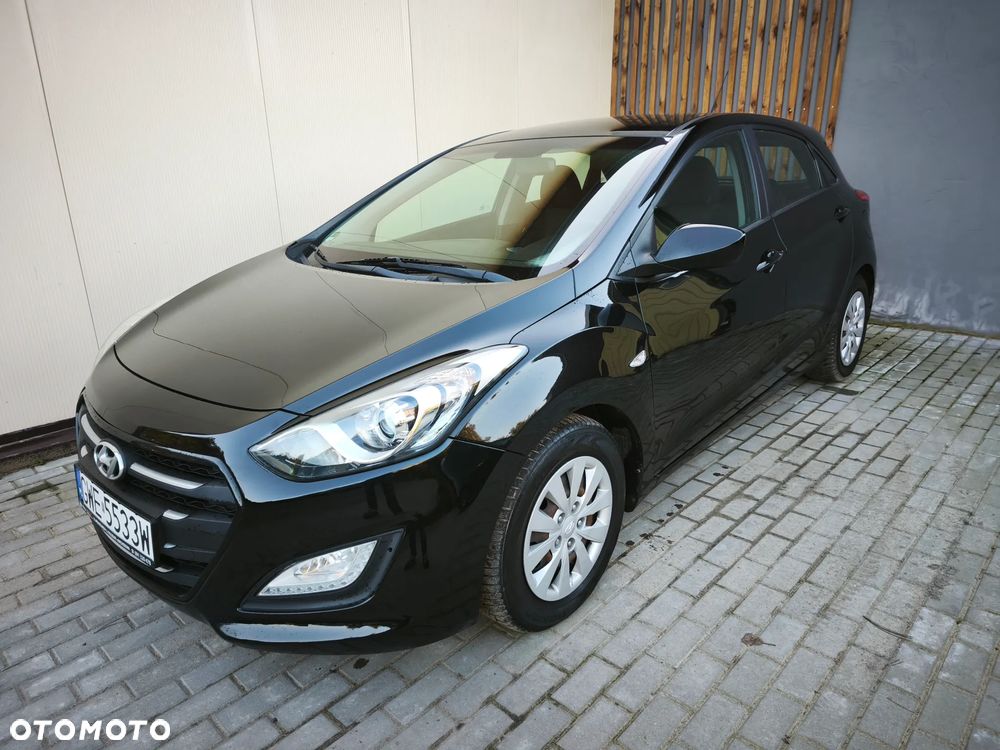 Hyundai i30 blue 1.6 CRDi Classic Navigation - 1