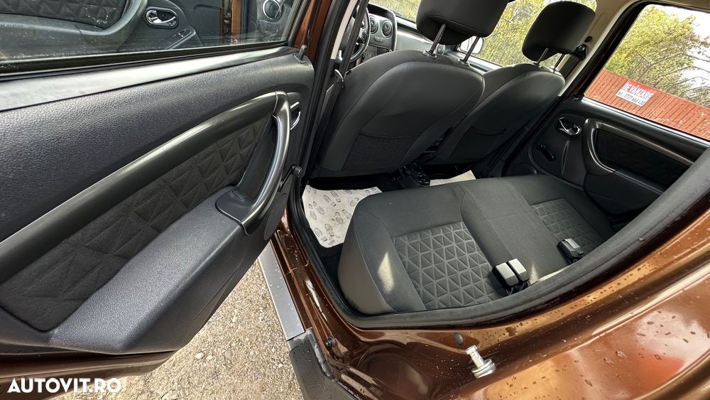 Dacia Duster 1.2 TCe Prestige jante 16" - 9