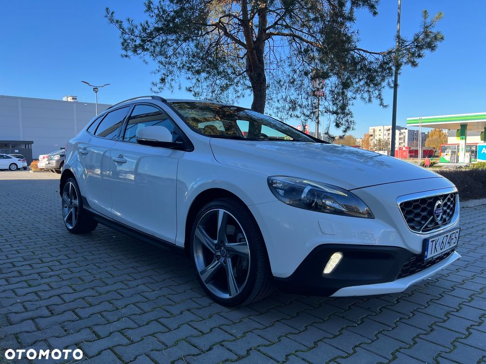 Volvo V40 Cross Country D4 Momentum - 6