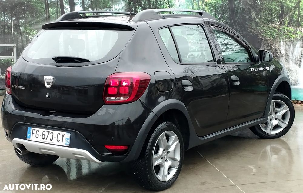 Dacia Sandero Stepway 0.9 TCe Prestige - 4