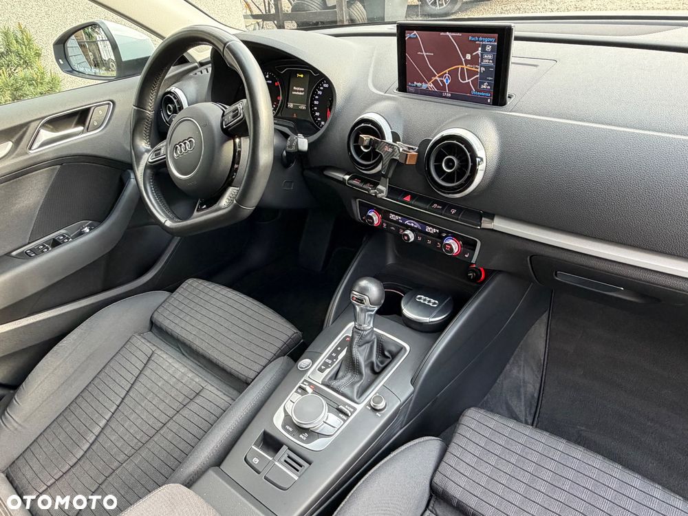 Audi A3 Sportback 2.0 TDI S tronic sport - 5