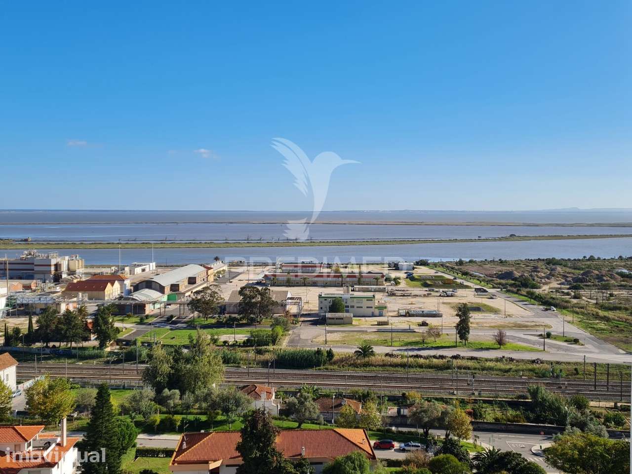 Excelente Apartamento T3 com 112m2, suíte e vista rio! - Grande imagem: 2/34
