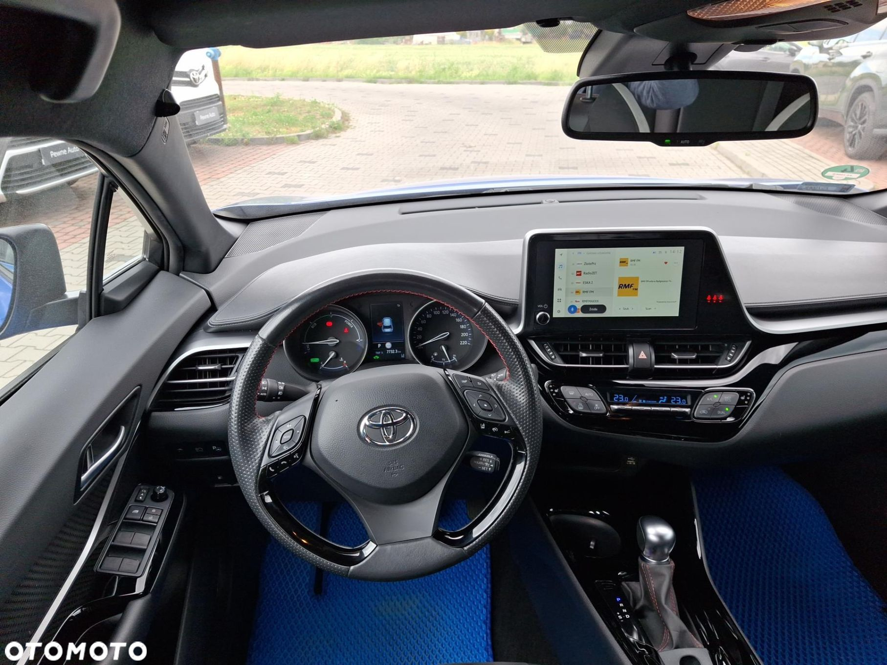 Toyota C-HR - 15