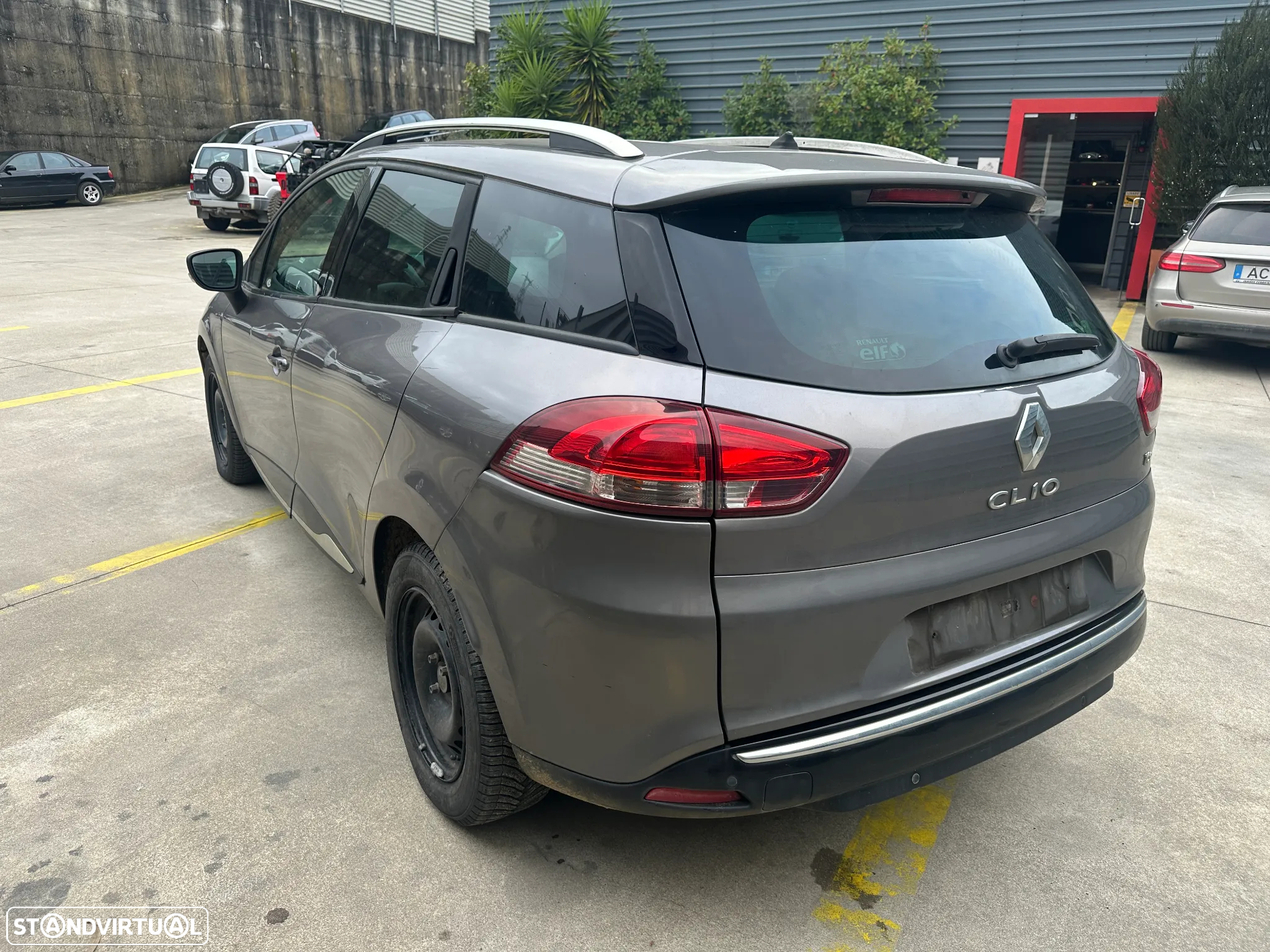 RENAULT CLIO IV SPORT TOURER LIMITED 0.9 TCE DE 2015 (CENTRO DE ABATE) - 4