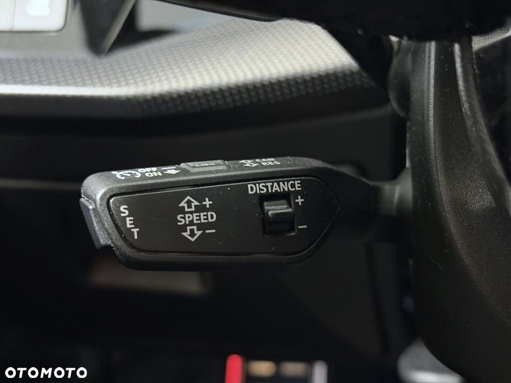 Audi RS3 Sportback - 19