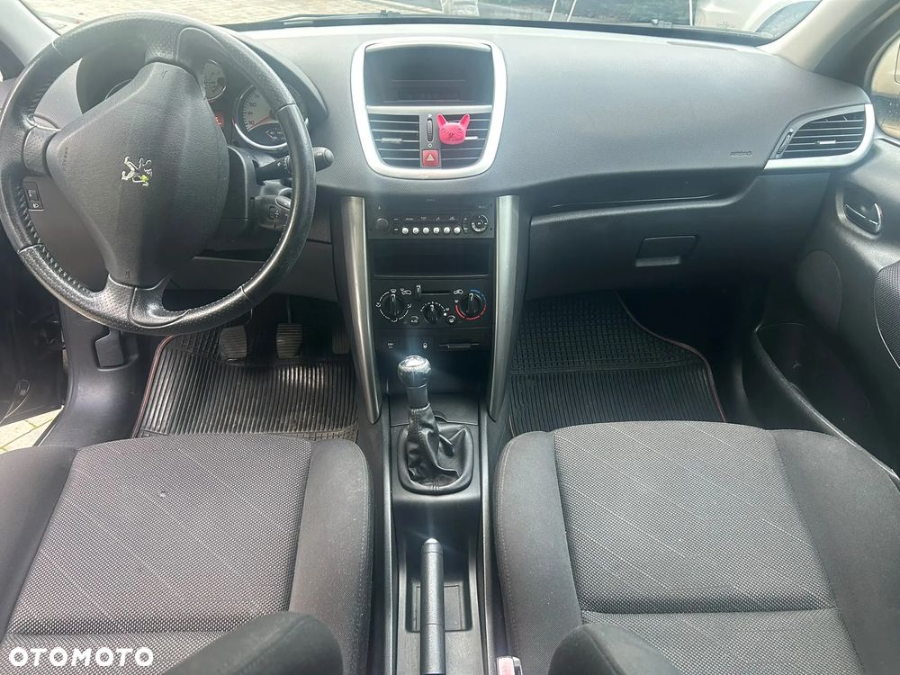 Peugeot 207 1.6 - 3