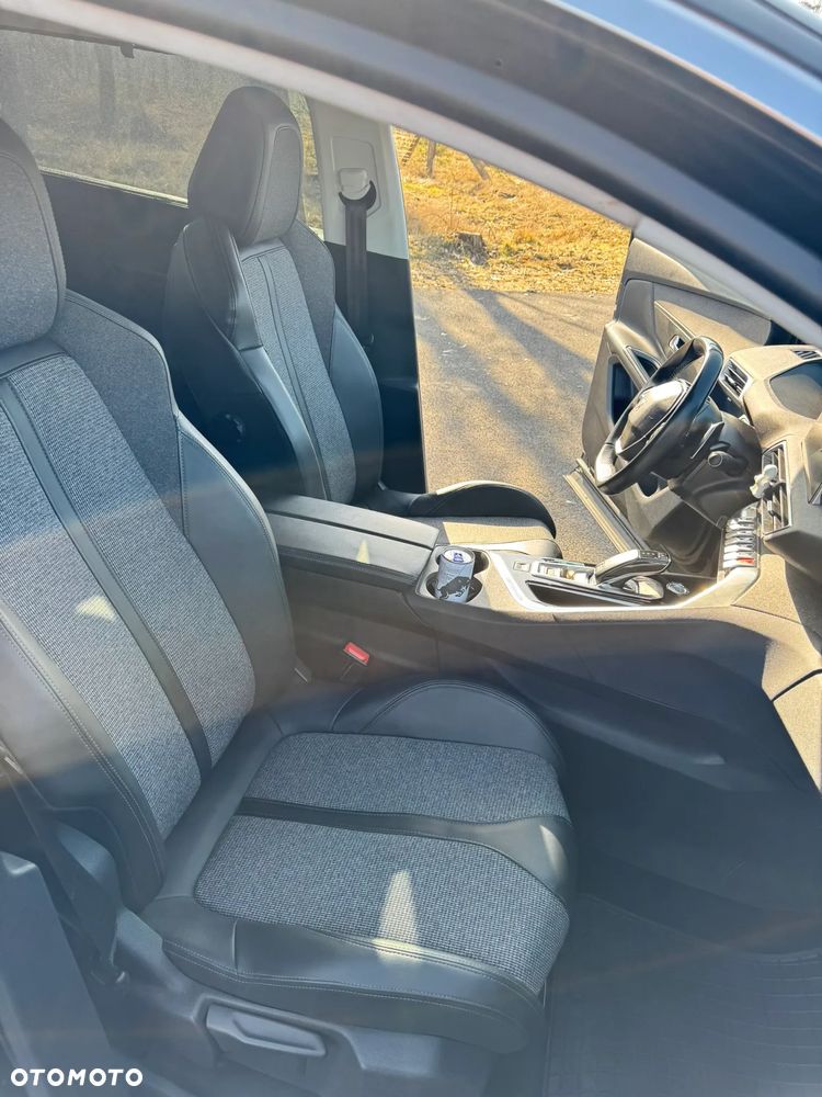 Peugeot 5008 BlueHDi 130 EAT8 Allure Pack - 18