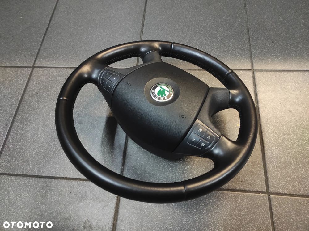 KIEROWNICA 4 RAMIENNA SKÓRZANA MULTIFUNKCJA SKODA FABIA 2 SUPERB 1 OCTAVIA 1 2 WYSYŁKA !!!!! - 4