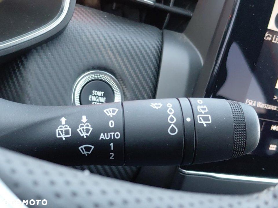 Renault Clio - 21