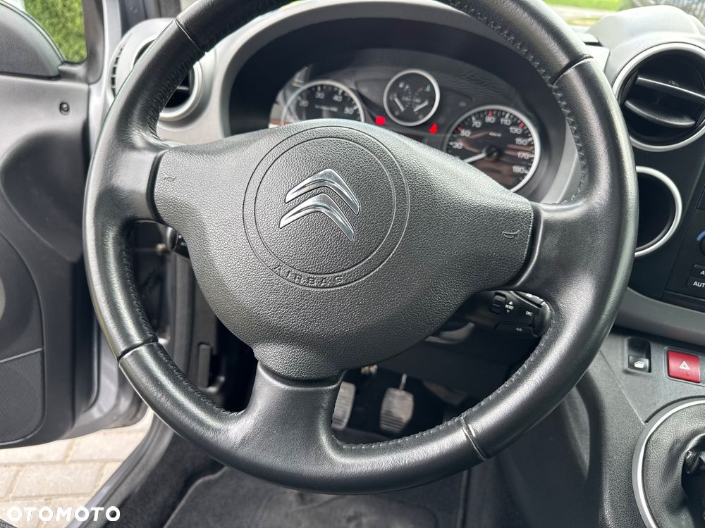 Citroën Berlingo Multispace BlueHDi 120 S&S SHINE - 32