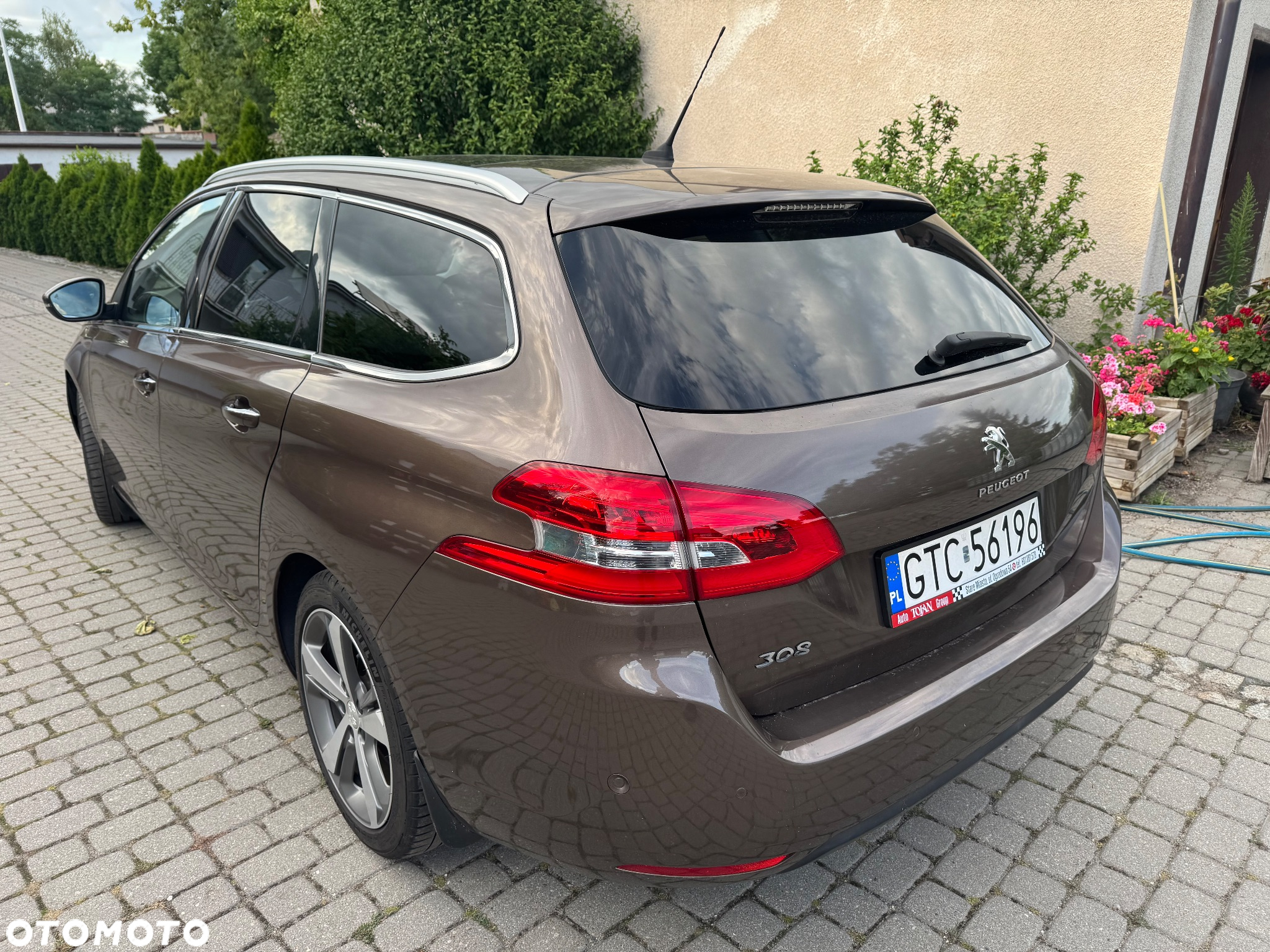 Peugeot 308 SW PureTech 130 GPF EAT8 Stop & Start Allure Business-Paket - 12