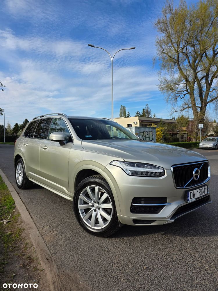 Volvo XC 90 D5 SCR AWD Momentum - 3