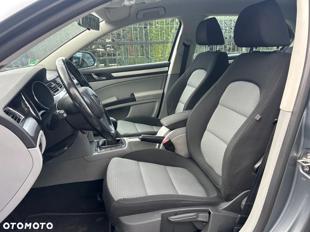 Skoda Superb 1.8 TSI Ambition - 14