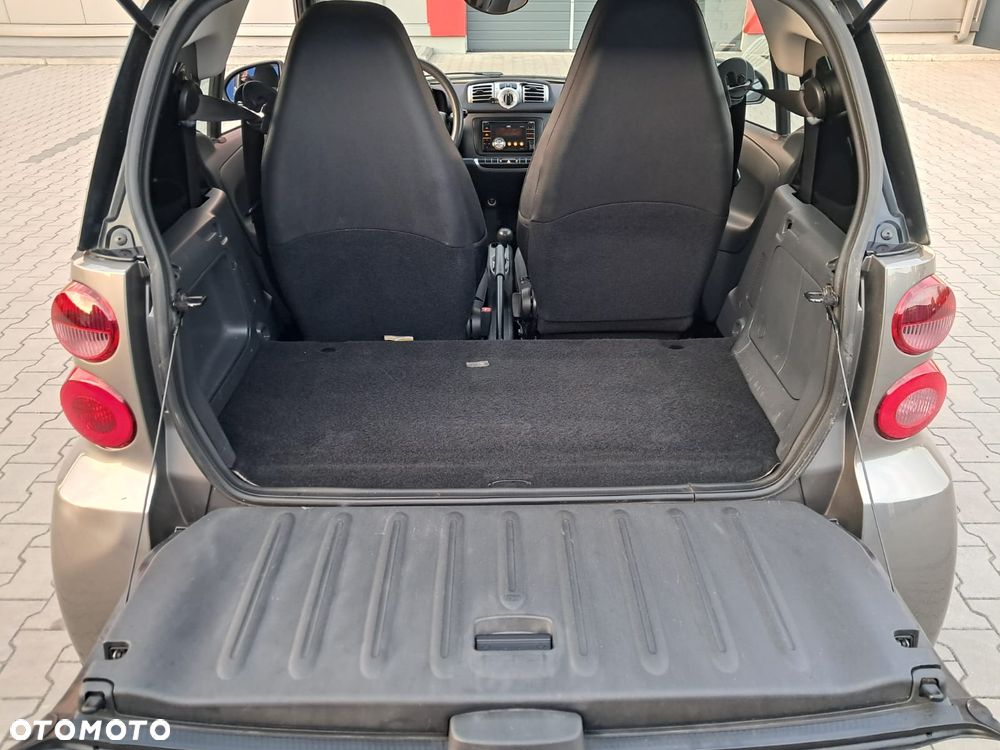 Smart Fortwo softouch edition iceshine micro hybrid drive - 13