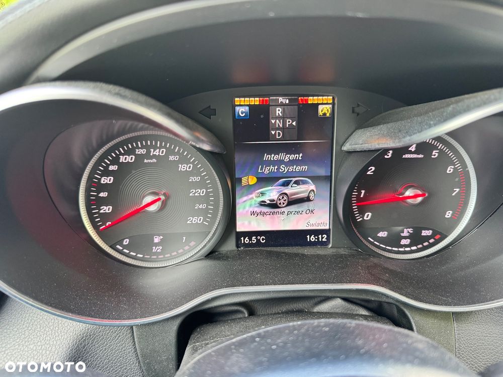 Mercedes-Benz GLC - 28