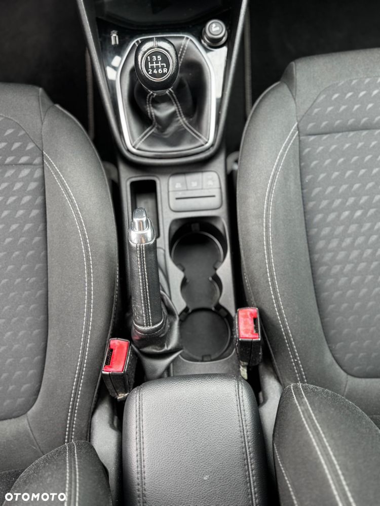 Ford Fiesta - 18
