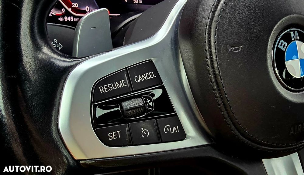 BMW Seria 5 520d xDrive AT MHEV - 26