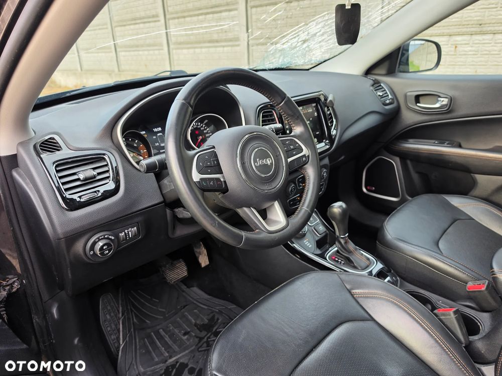 Jeep Compass 2.0 MultiJet Active Drive Automatik Limited - 8