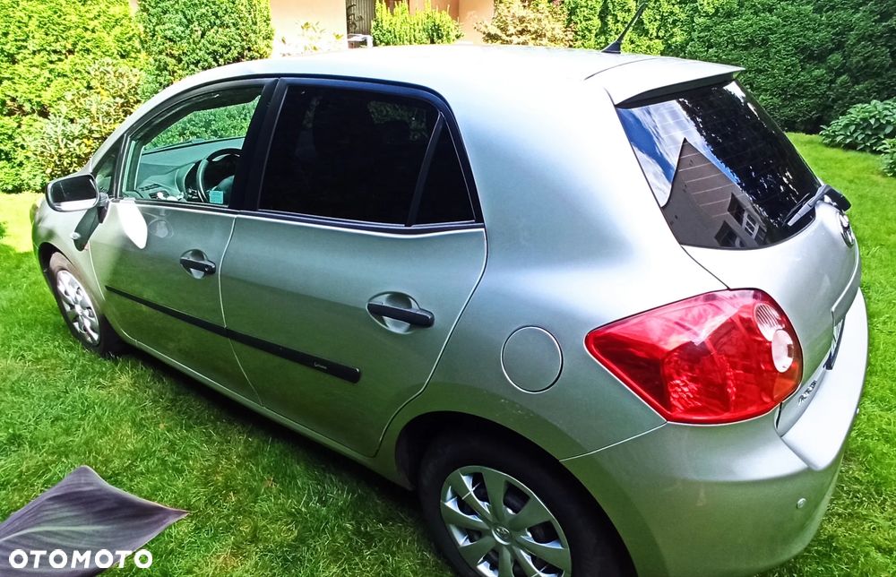 Toyota Auris - 21