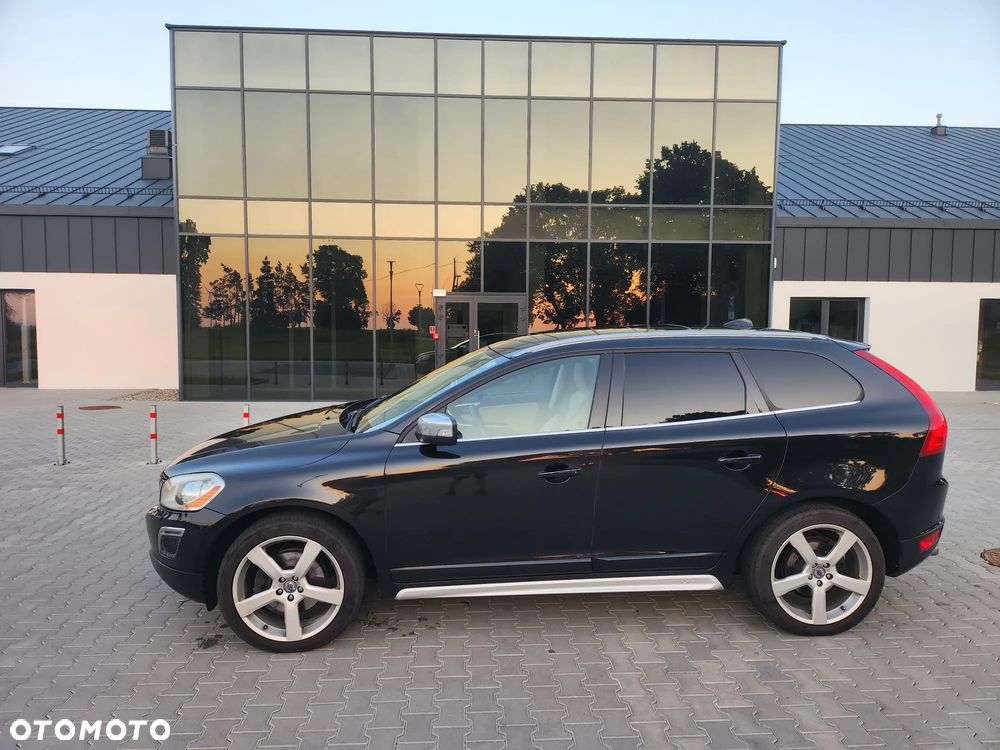 Volvo XC 60 T6 AWD R-Design - 1