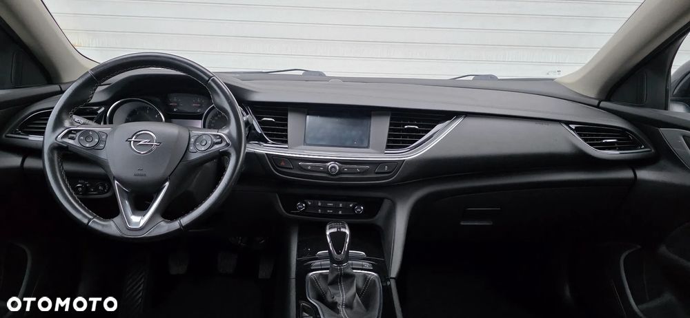 Opel Insignia 1.6 ECOTEC Edition - 9