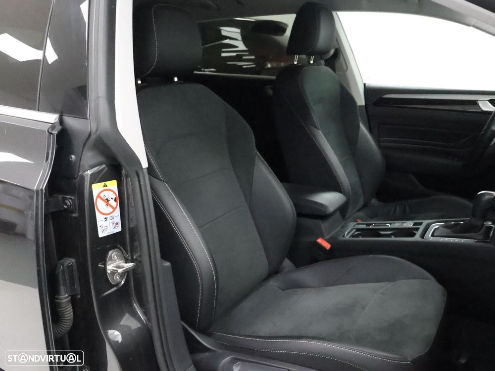 VW Arteon Shooting Brake 2.0 TDI Elegance DSG - 27