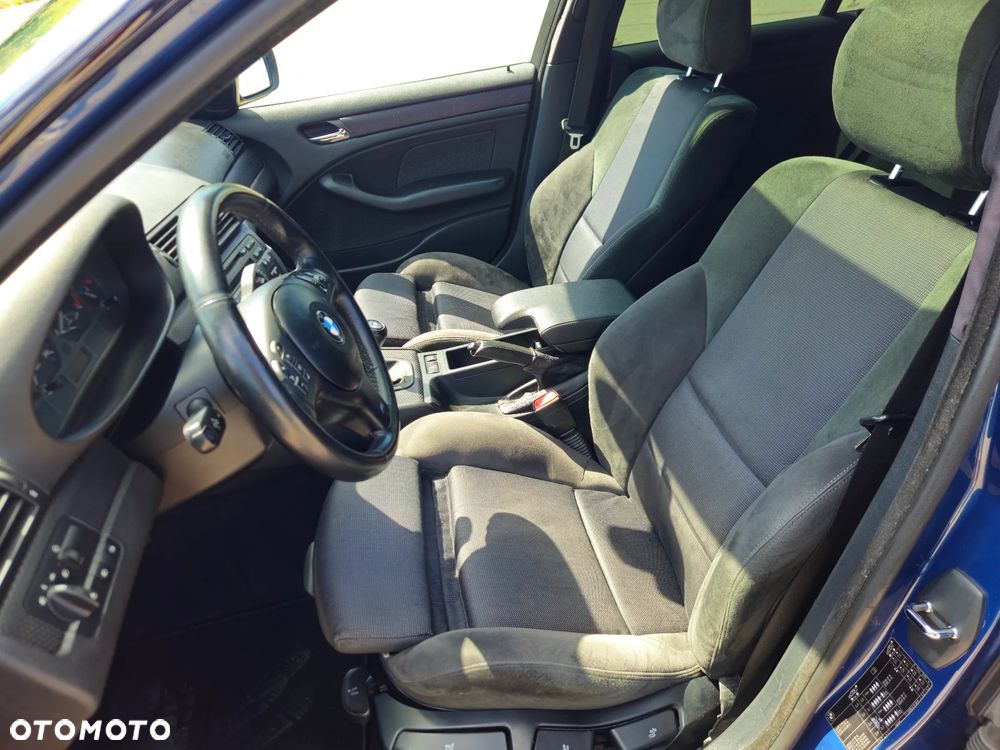 BMW Seria 3 325i - 9