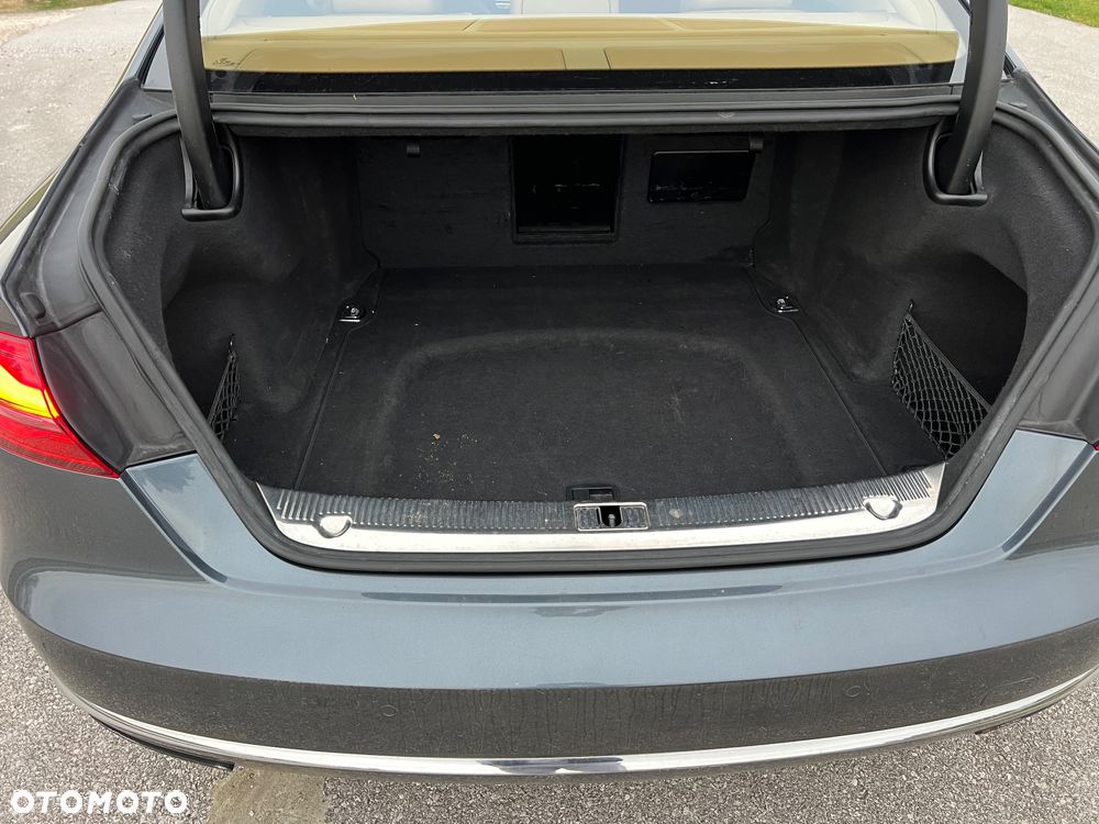 Audi A8 4.0 TFSI Quattro - 16
