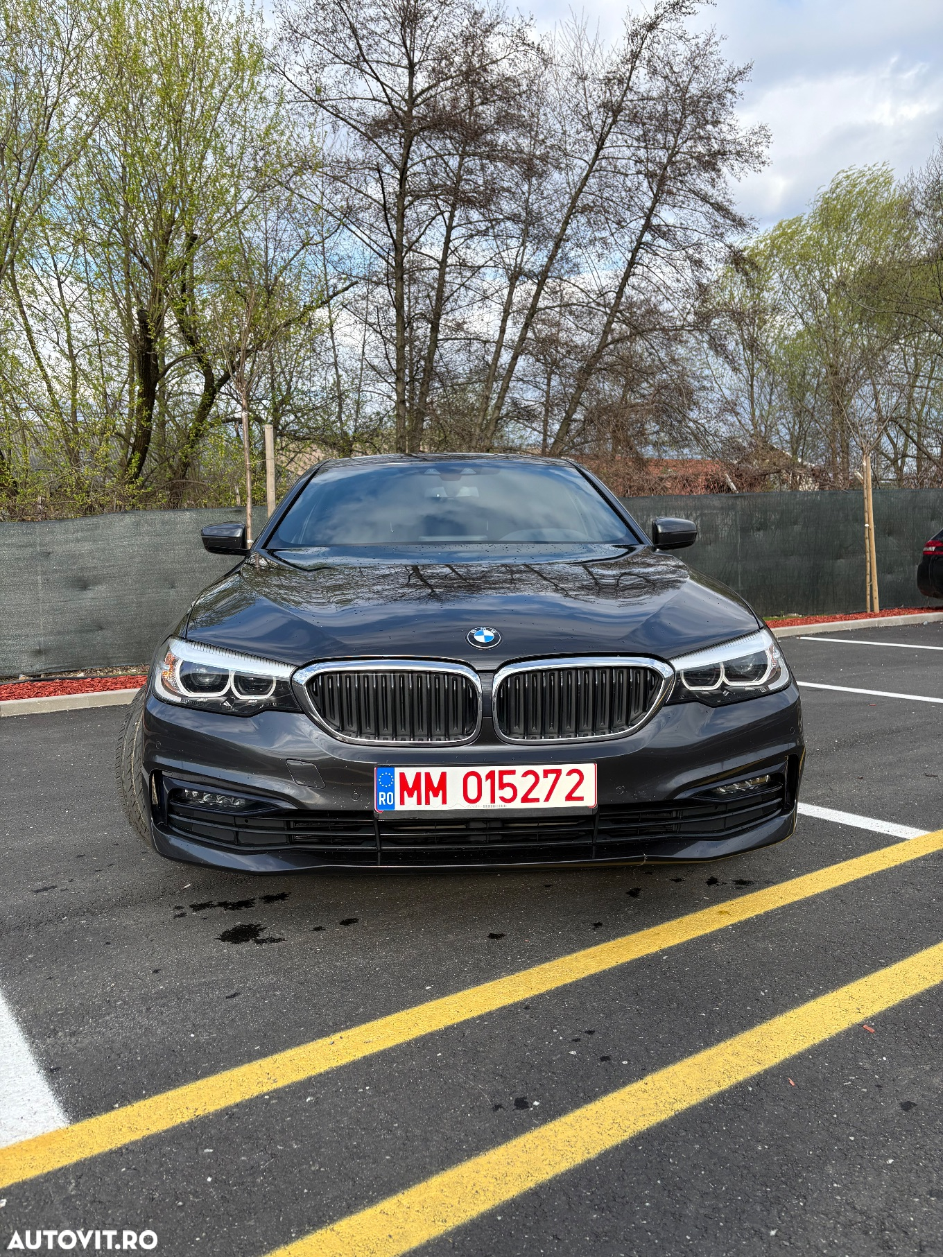BMW Seria 5 520d Touring Aut. Sport Line - 2