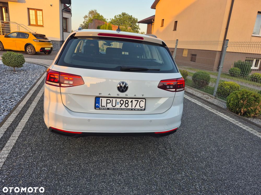 Volkswagen Passat 2.0 TDI SCR Comfortline DSG - 12