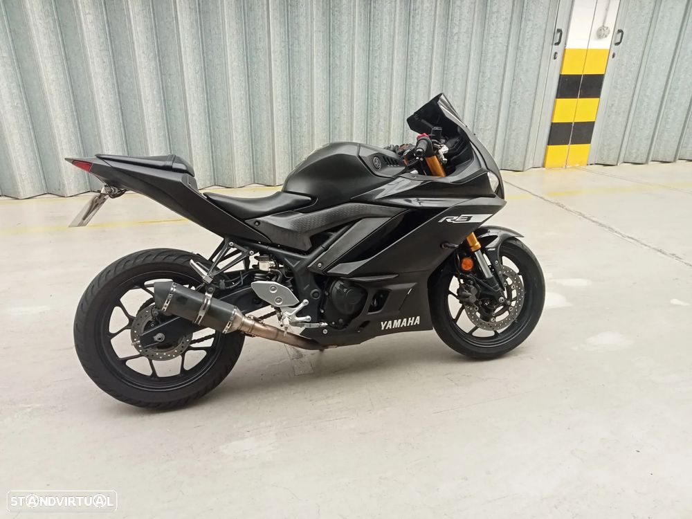 Yamaha YZF R3 - 9