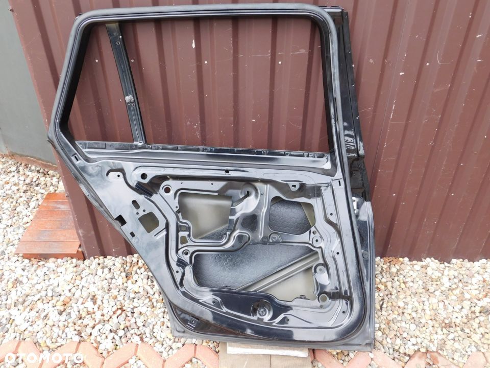 BMW 3 E91 drzwi tylne tylnie tył lewe ORYG czarne - 2