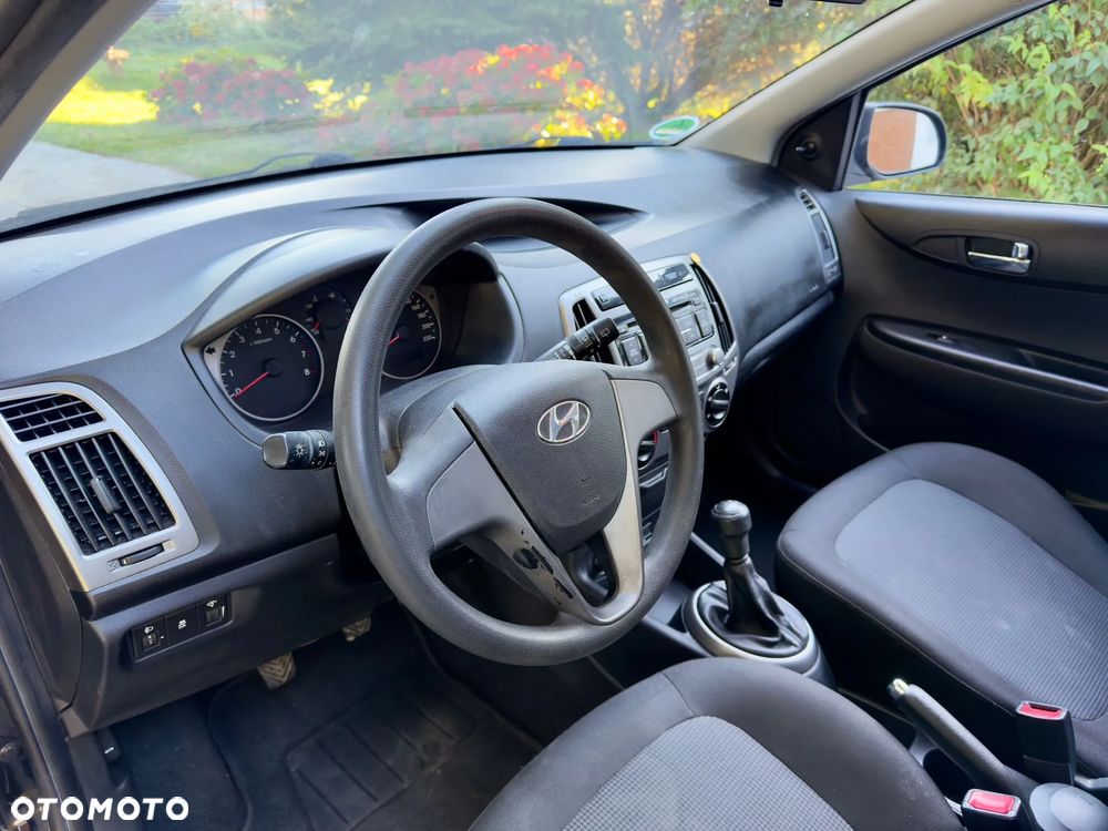 Hyundai i20 1.25 Wersja Jubileuszowa - 18