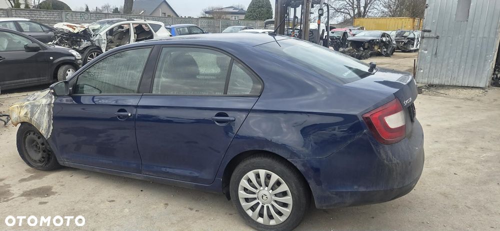 SKODA RAPID liftback LF5A pas tylny wanna - 6