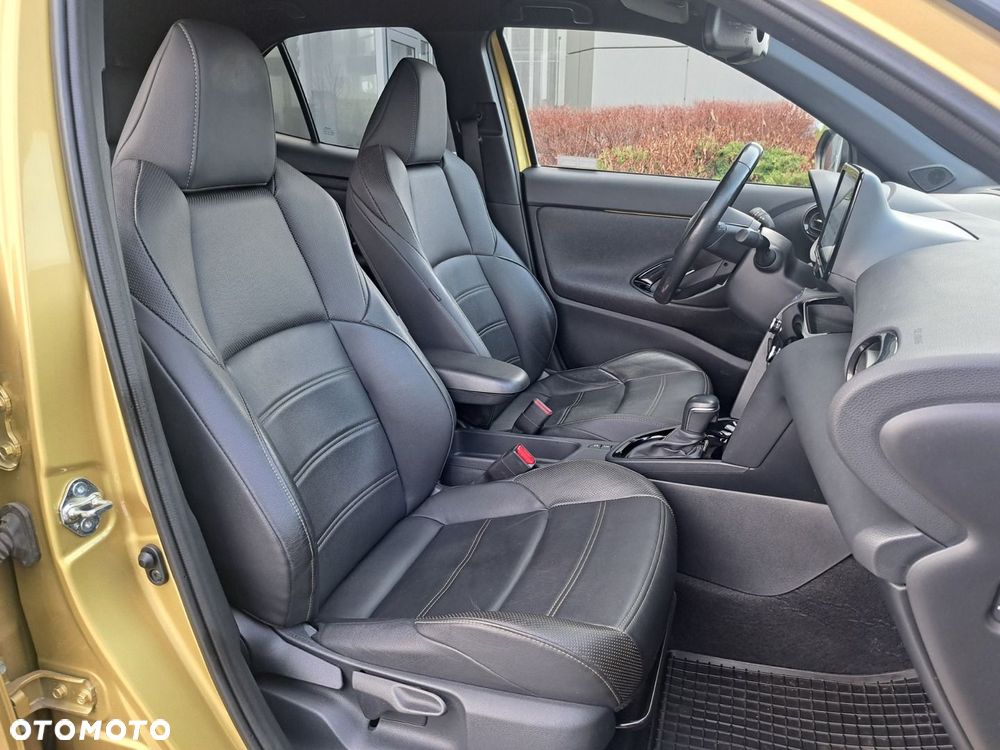 Toyota Yaris Cross Hybrid 1.5 Premiere Edition - 15