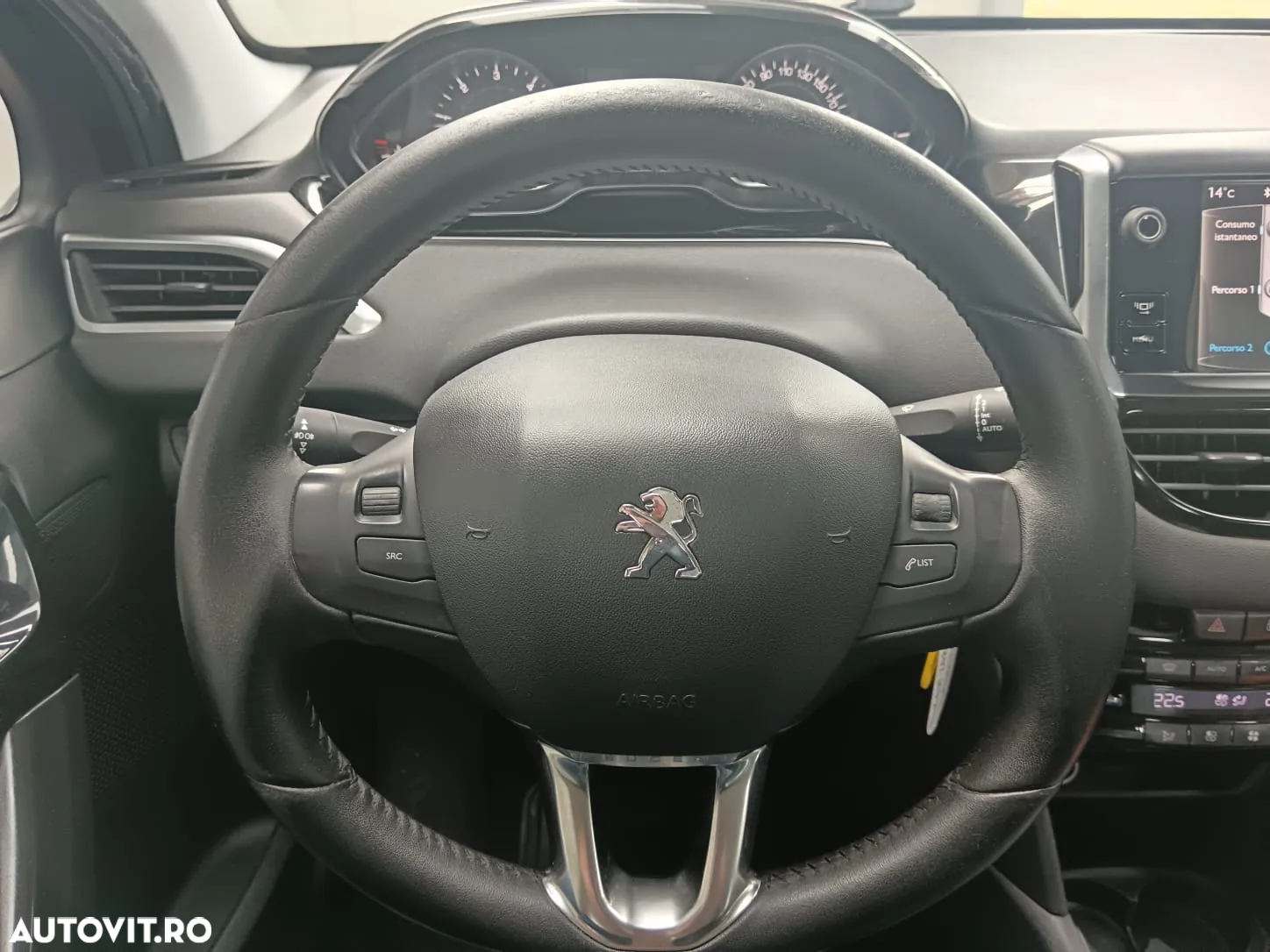 Peugeot 208 1.4 HDi FAP Style - 17
