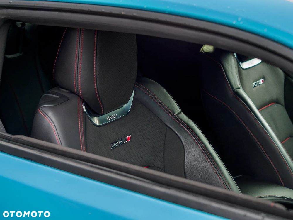 Chevrolet Camaro - 16