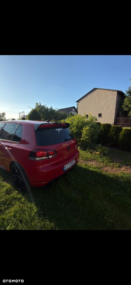 Volkswagen Golf - 5
