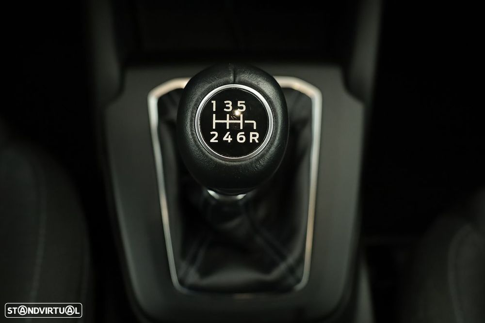 Ford Focus SW 1.0 EcoBoost MHEV Active X - 14