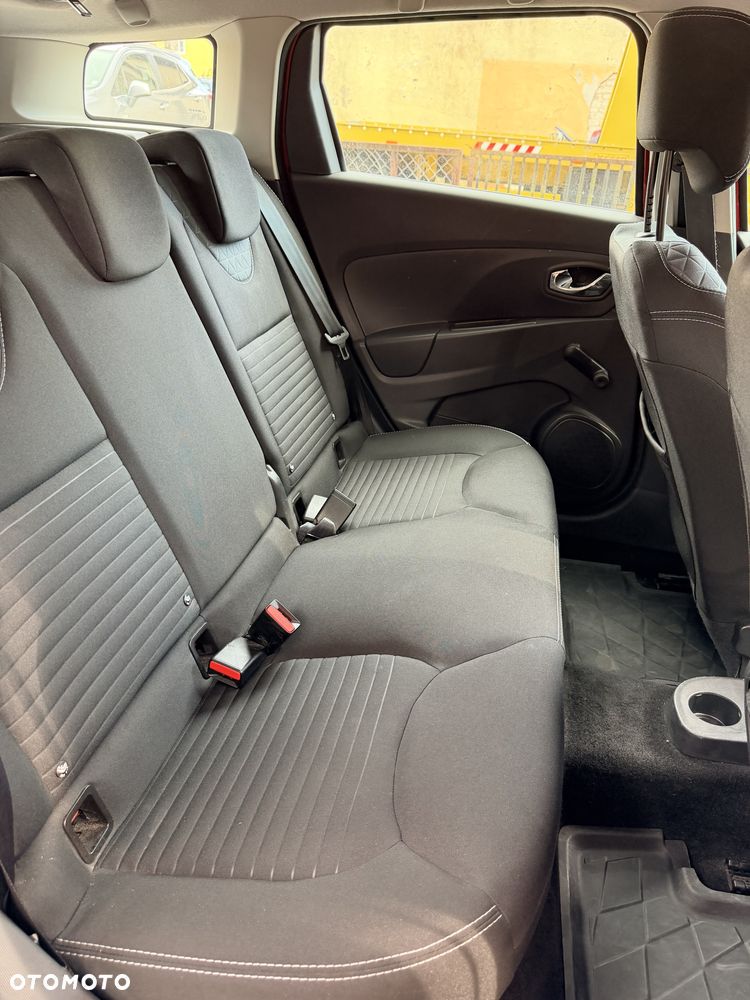 Renault Clio - 20
