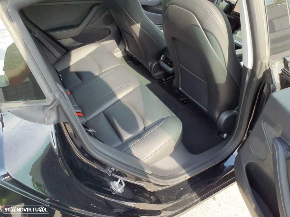 Tesla Model 3 Long Range AWD Dual Motor - 3