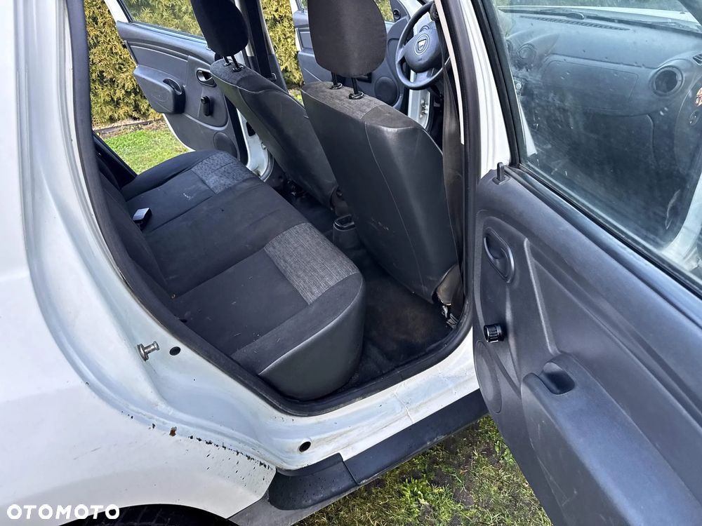 Dacia Duster 1.6 16V 4x2 Essentiel - 18