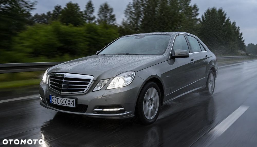 Mercedes-Benz Klasa E - 11