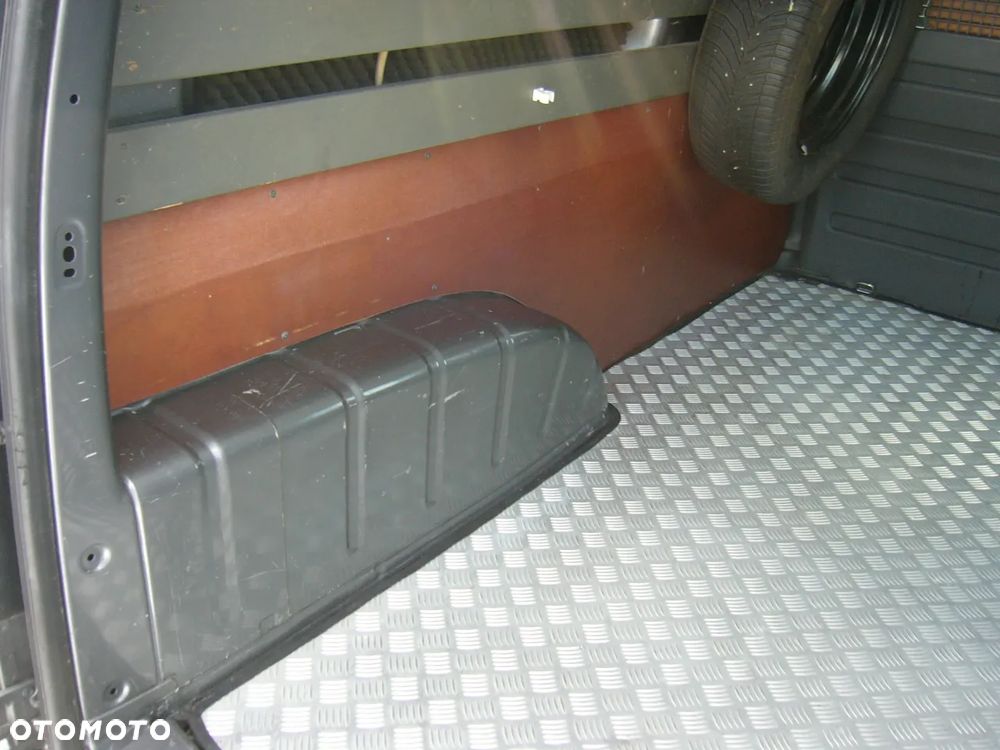 Volkswagen Caddy LONG MAXI 4-Motion 4x4 - 12