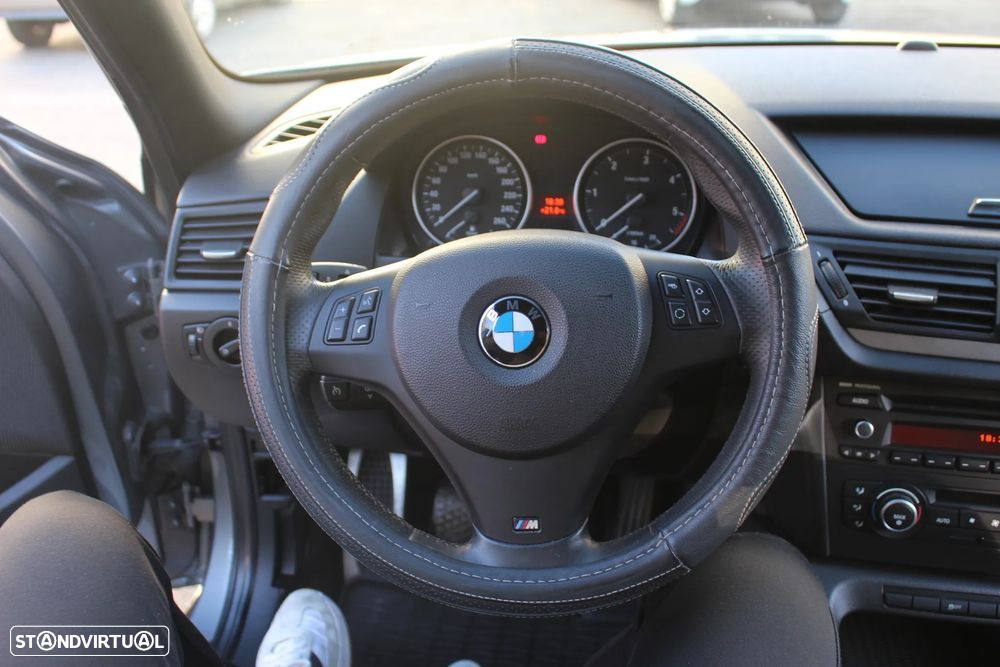 BMW X1 18 d sDrive Pack M - 17