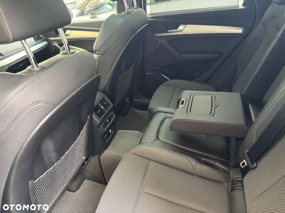 Audi Q5 Sportback 35 TDI S tronic S line - 8