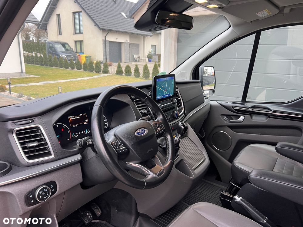 Ford Tourneo Custom 2.0 EcoBlue L2 Titanium - 9