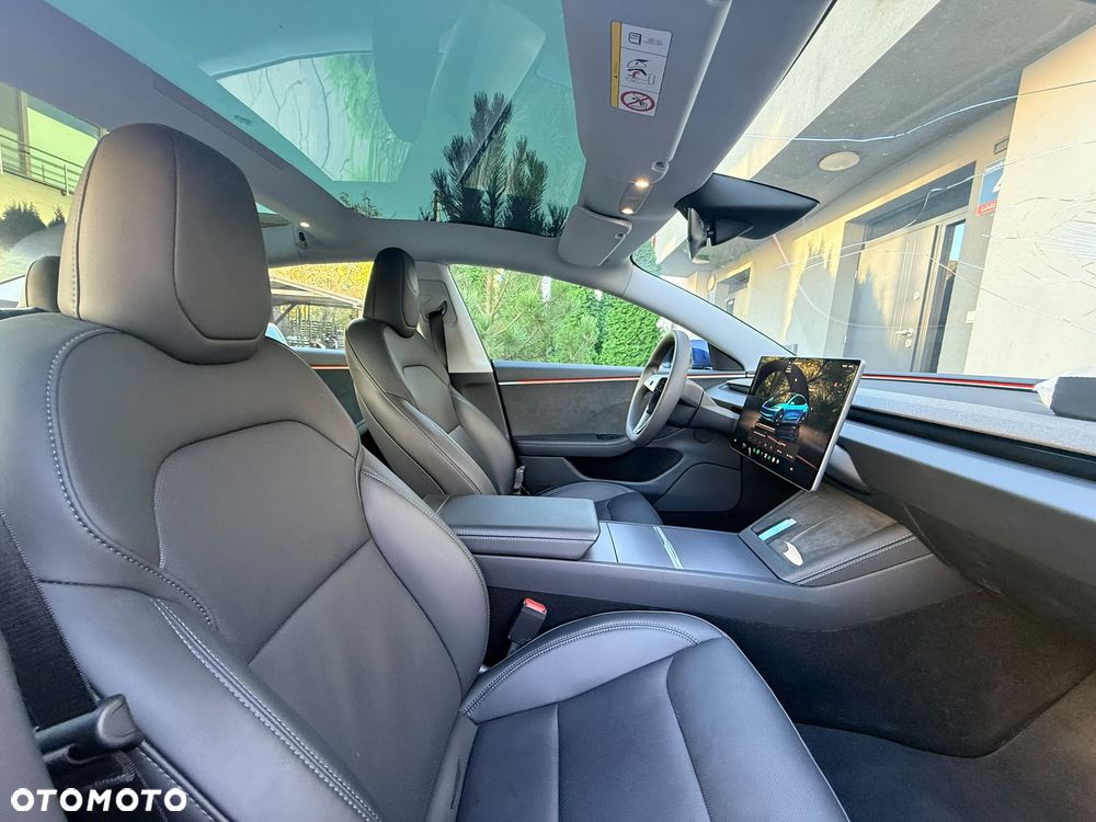 Tesla Model 3 Performance AWD - 33